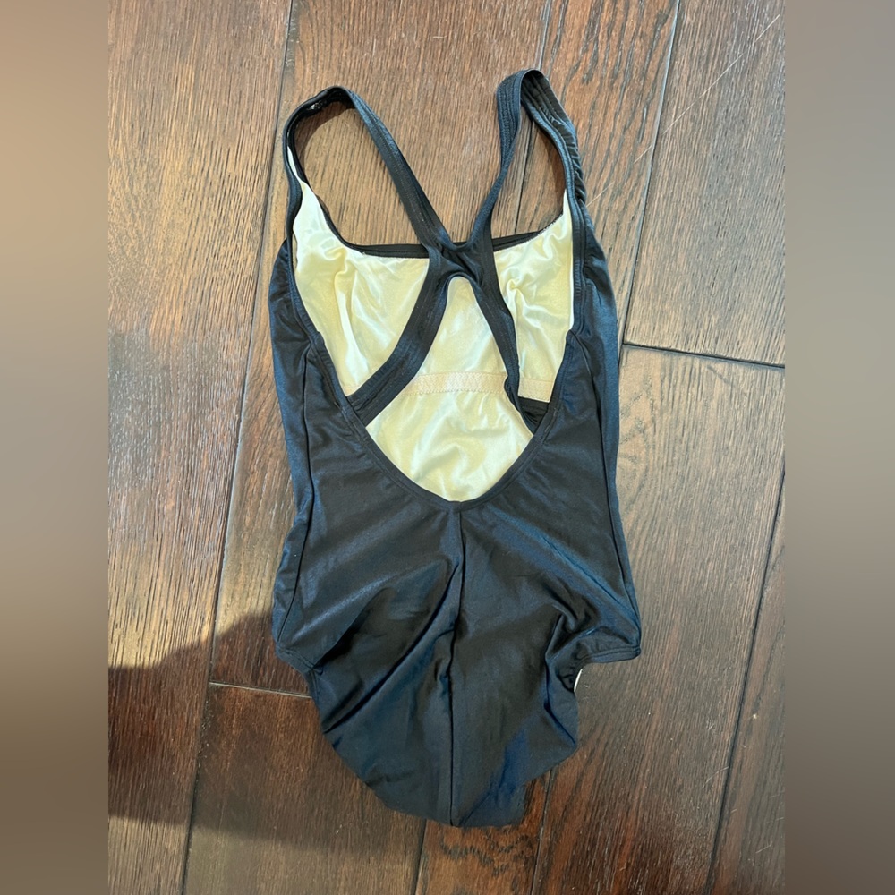 Speedo one piece - Picture 2 of 3